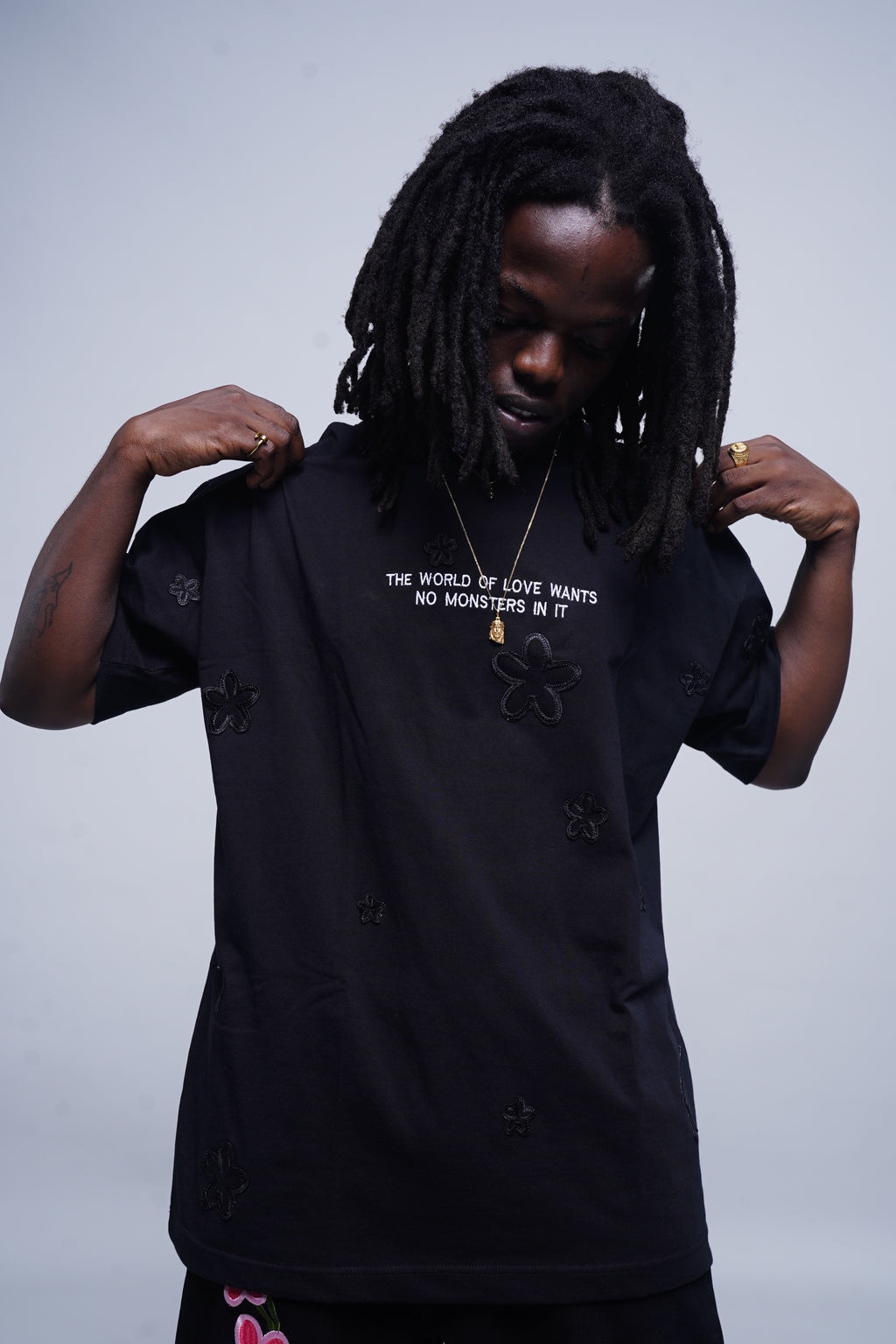 Pith Petal Tee (Black)