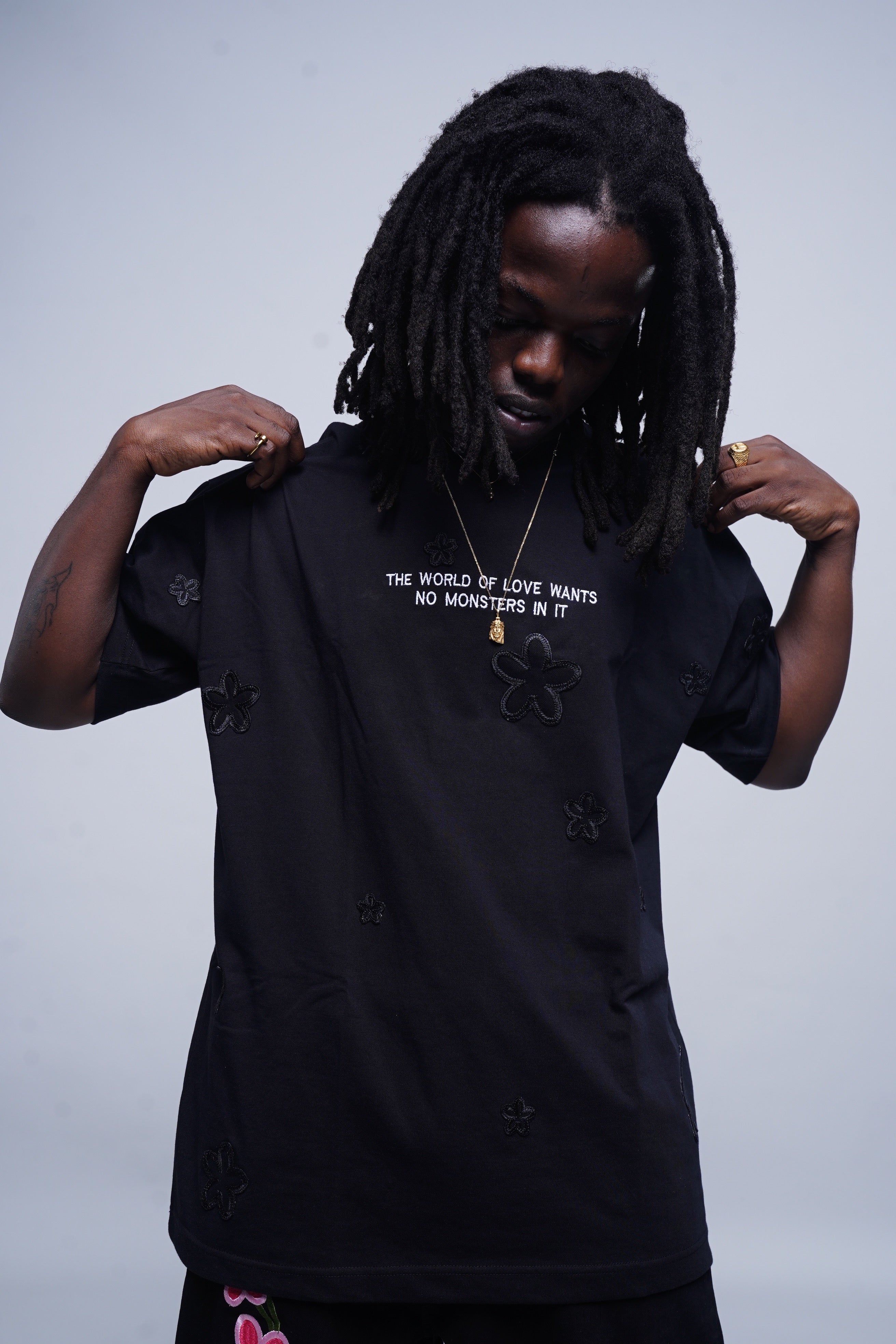 Pith Petal Tee (Black)