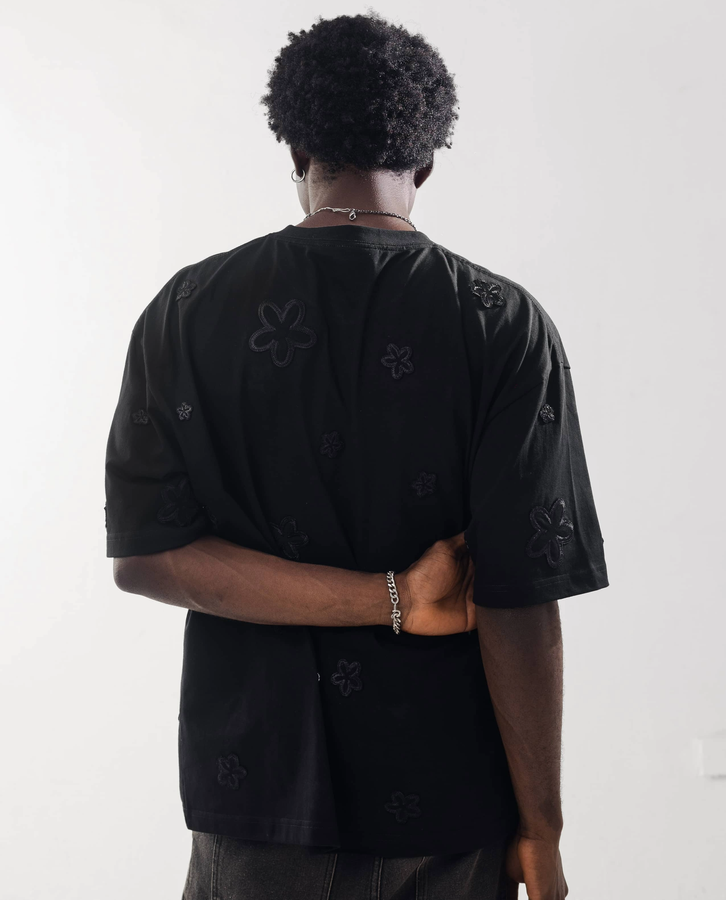 Pith Petal Tee (Black)